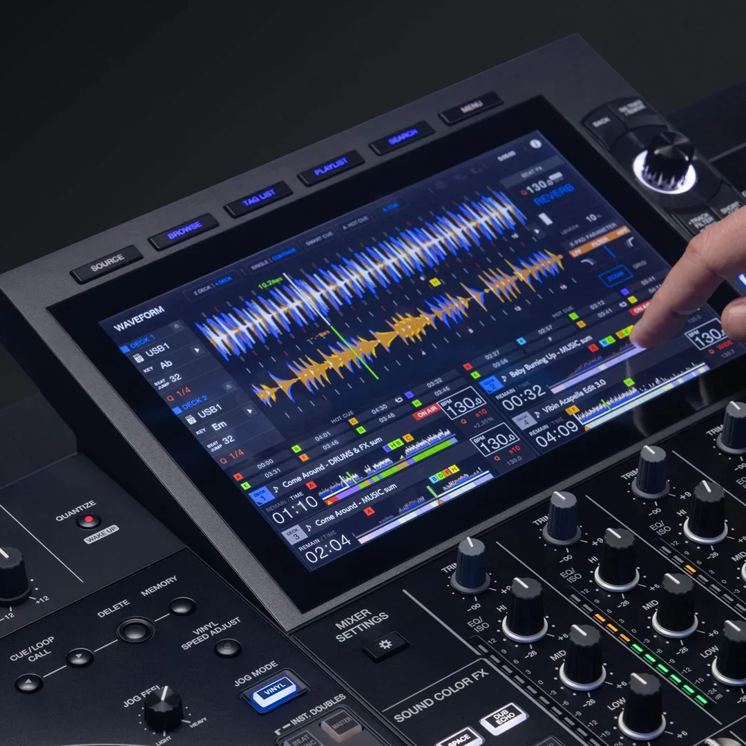 Pantalla táctil del AlphaTheta XDJ-AZ con las formas de onda